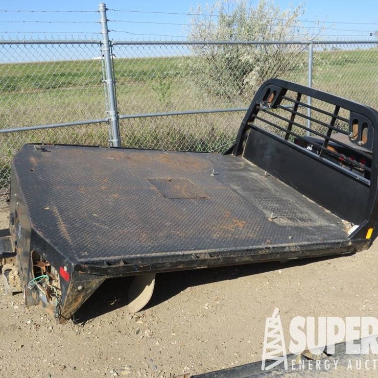 (5-41) CM TRUCK BEDS 7'W x 8'6"L Steel Pickup Flat