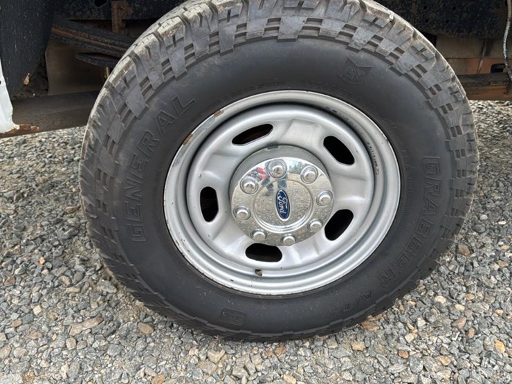 2016-ford-f250-image-17