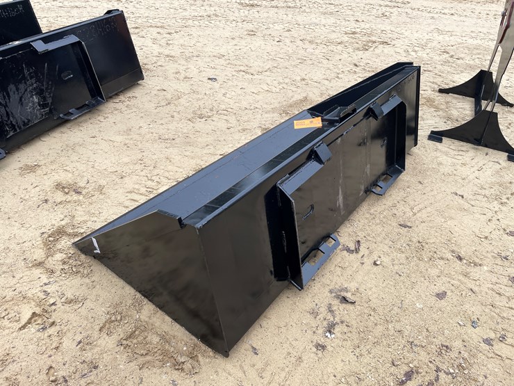 #2009-•-new-kc-78"-skid-steer-bucket-image-7