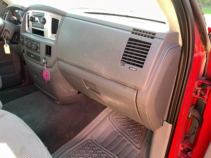 2008-dodge-ram-1500-image-67