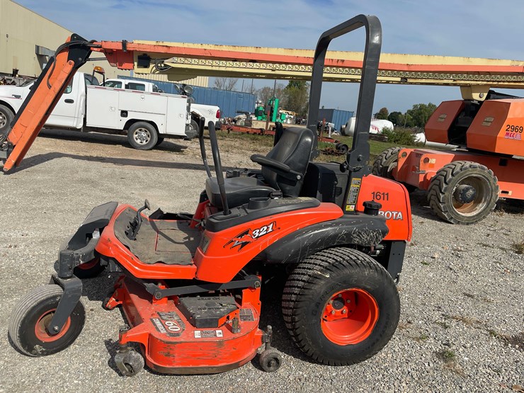 kubota-zd321-image-7