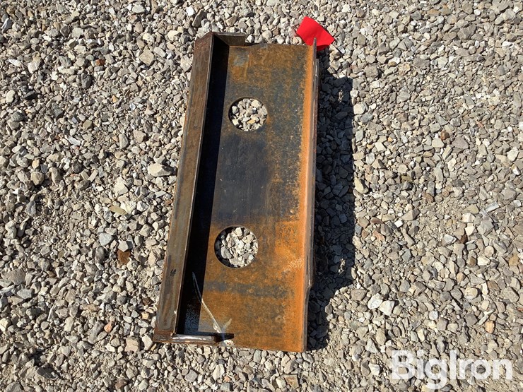 mini-skid-steer-blank-attachment-image-2