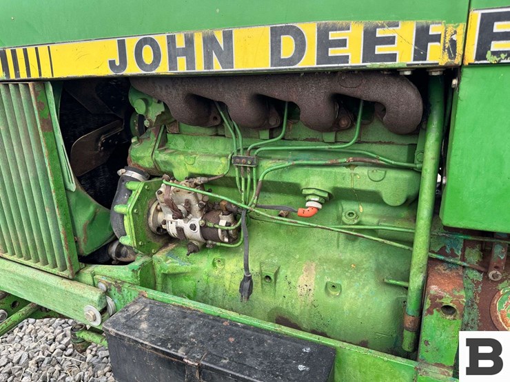 1976-john-deere-2640-image-20