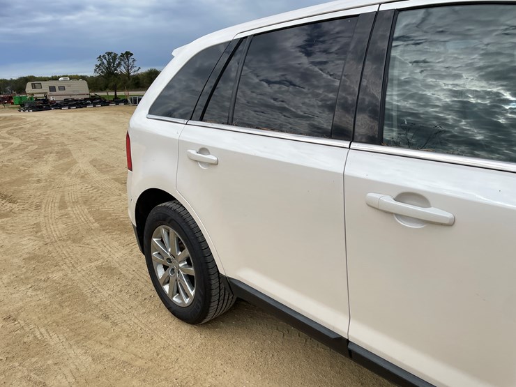 2011-ford-edge-image-20