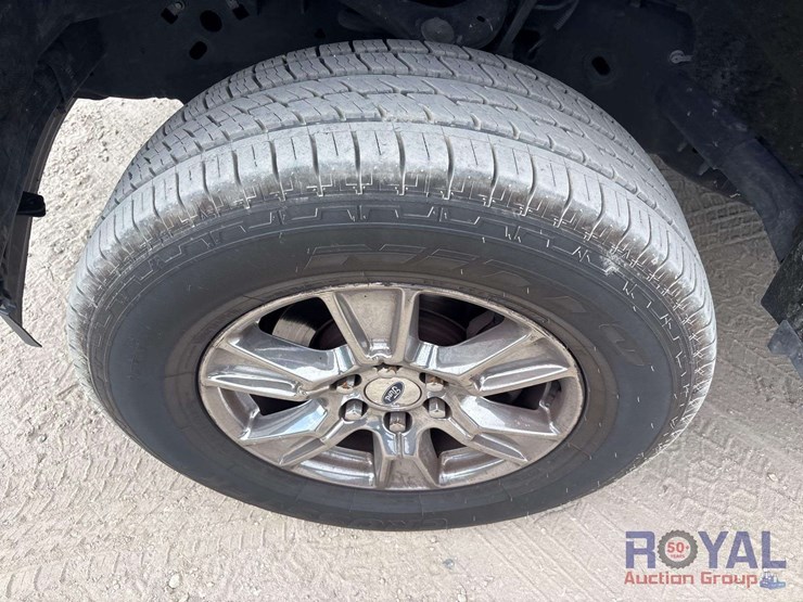 2017-ford-f150-image-26