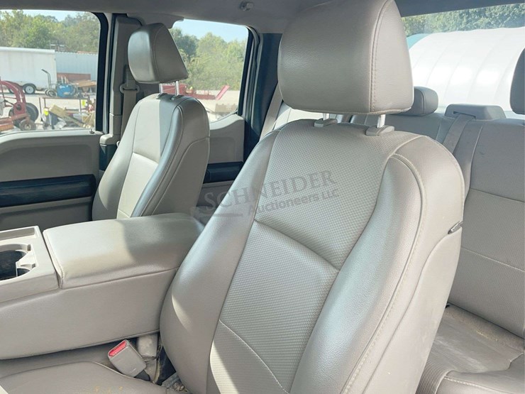 2017-ford-f150-image-42