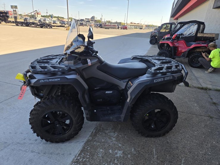 #1711-•-2023-can-am-outlander-850-xt-atv-image-2