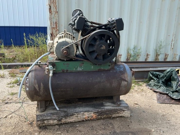 #157a-•-ingersol-rand-air-compressor-image-1