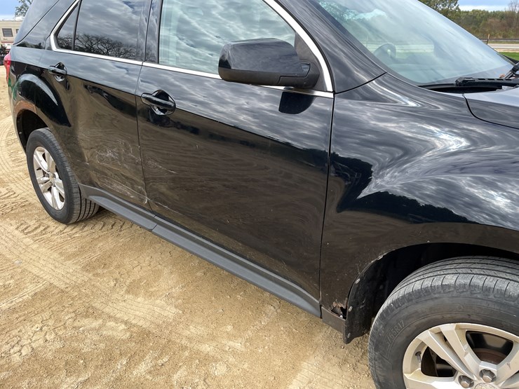 2012-chevrolet-equinox-lt-image-18
