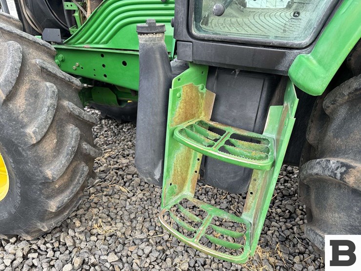 2012-john-deere-6430-image-31