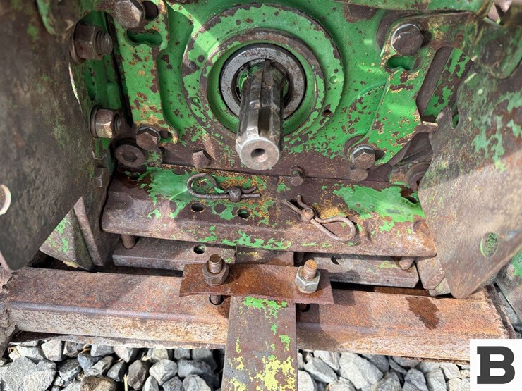 1989-john-deere-2855n-image-31