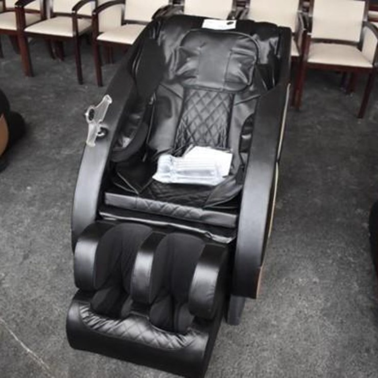 LANDHONOR ELECTRIC MASSAGE CHAIR 38188