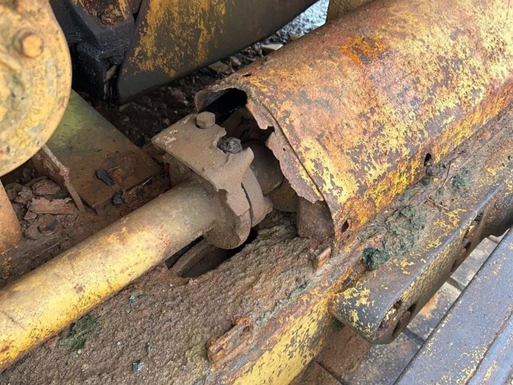 caterpillar-d4d-image-26