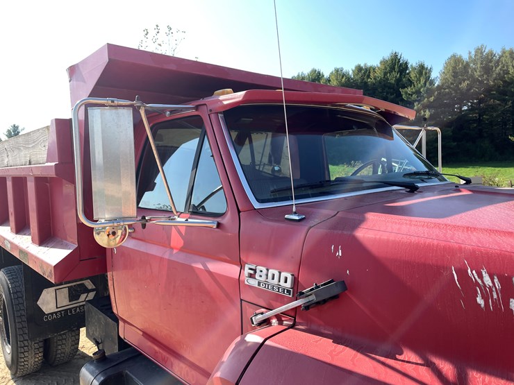 ford-f800-image-19