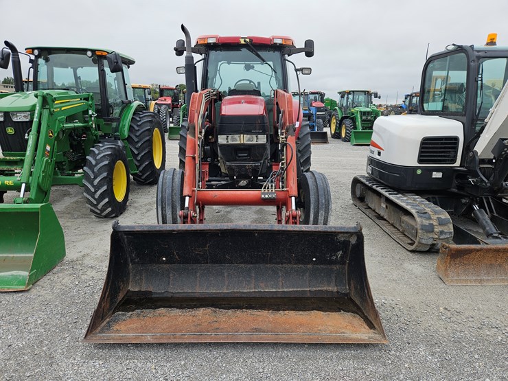 case-ih-mxu100-image-2