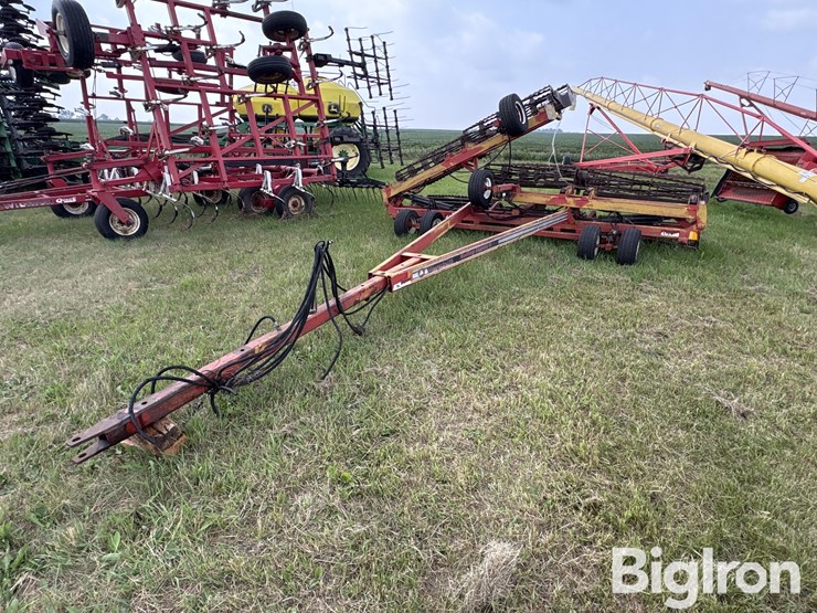 unverferth-35’-rolling-harrow-image-1