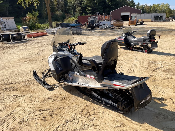 #1896-•-2020-ski-doo-grand-touring-600-snowmobile-(sells-with-bill-of-sale-only)-image-7