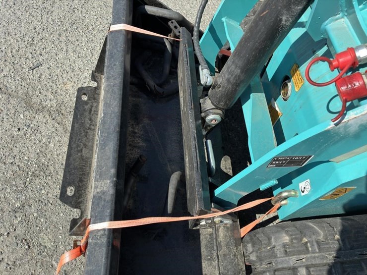 2024-mach-pro-mps300-skid-steer-image-6