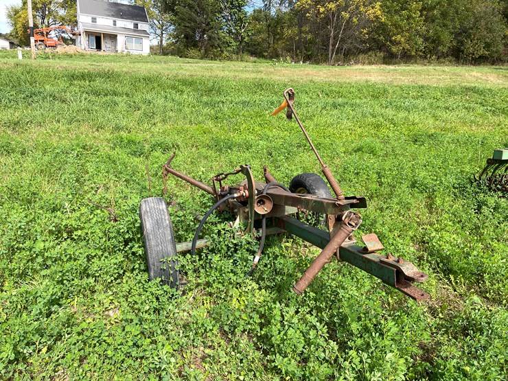 john-deere-11-image-2
