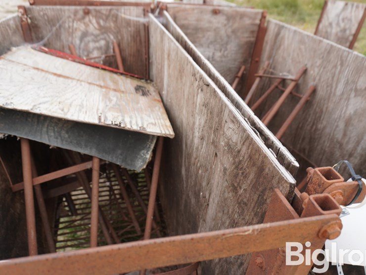raised-calf-crates-image-18