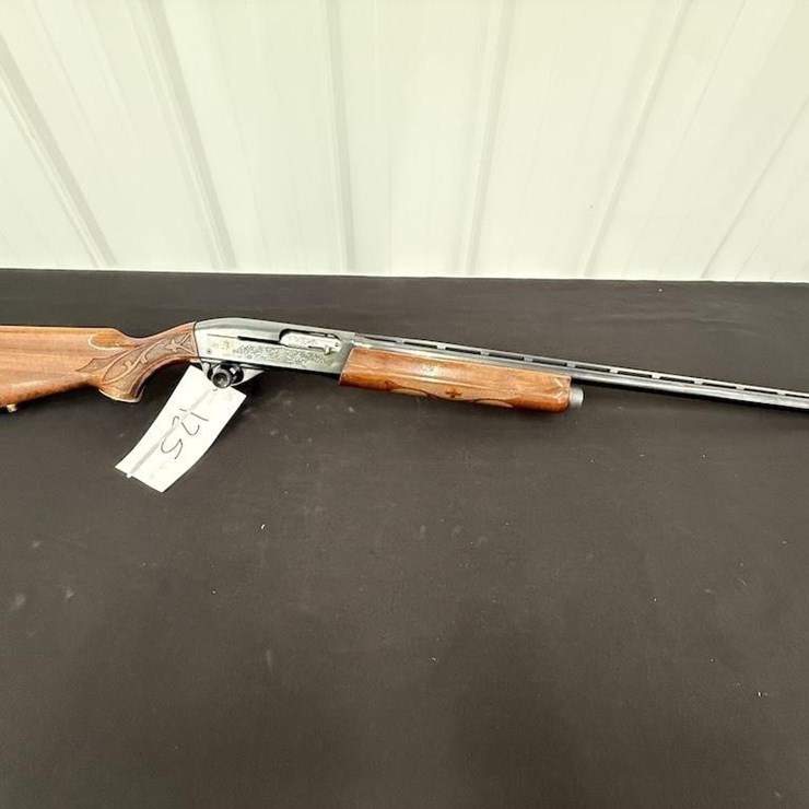 Remington 1100 12 gauge Shotgun