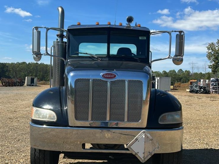 #1962-•-2006-peterbilt-pb340-semi-truck*-image-8