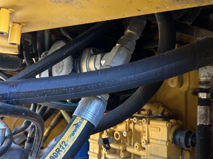 deere-544k-image-13