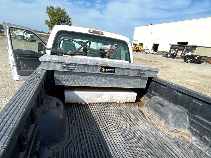 2011-ford-f250-xl-image-67