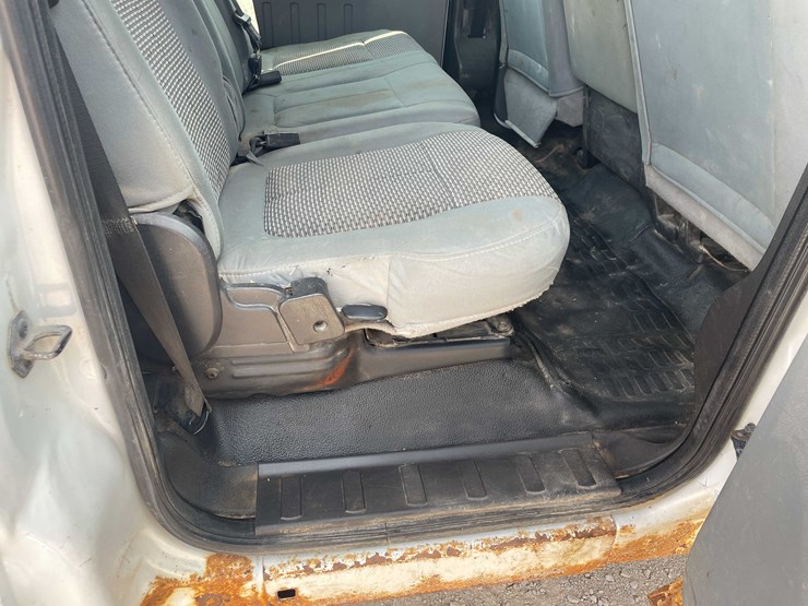 2011-ford-f250-xl-image-157