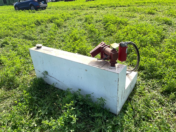 #4451-•-deezee-100-gallon-truck-fuel-tank-image-5