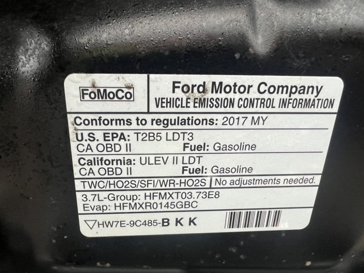 2017-ford-explorer-image-14