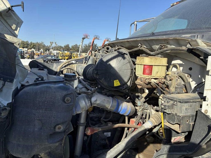 ford-f650-image-8