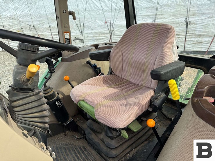 2011-john-deere-6115d-image-83