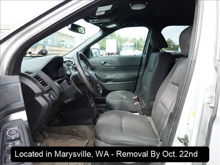 2017-ford-explorer-image-4