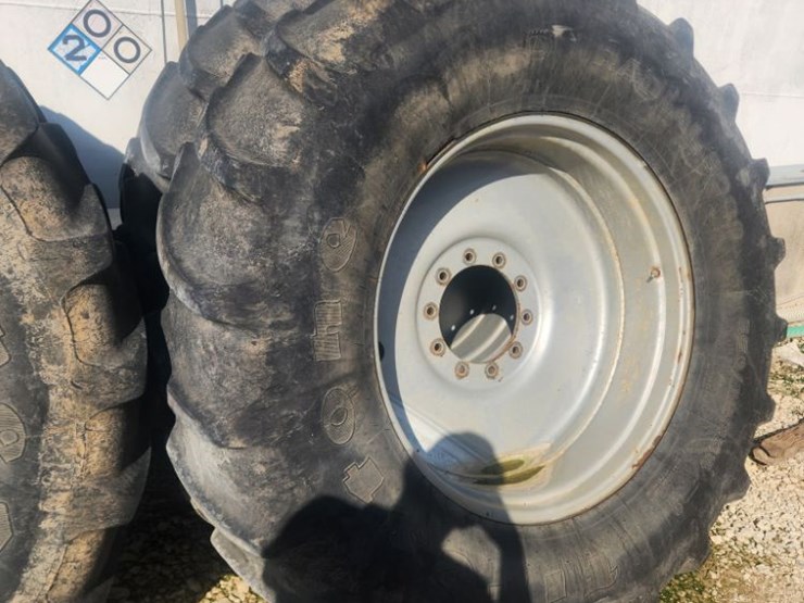 (4)-firestone-flotation-tires/rims-(np6190)-image-2