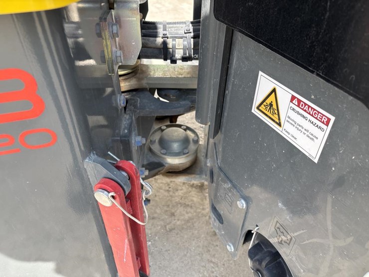 #5056-•-2019-wacker-neuson-rd28-smooth-drum-roller-image-34