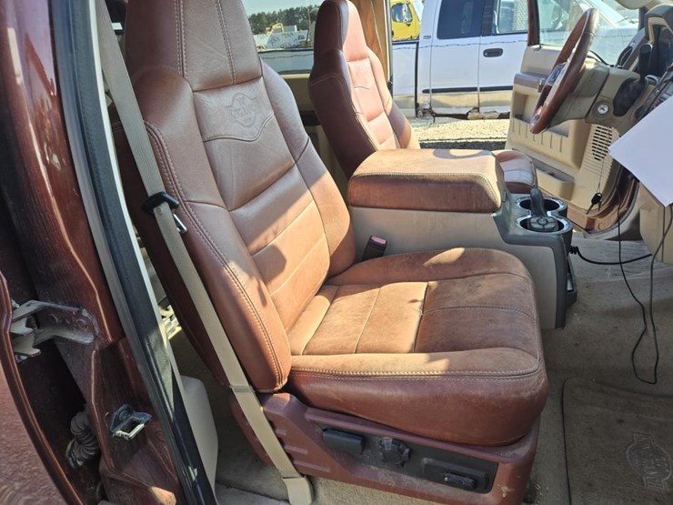 2008-ford-f350-image-35