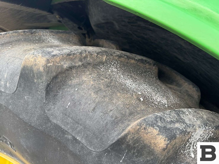 2012-john-deere-6430-image-48