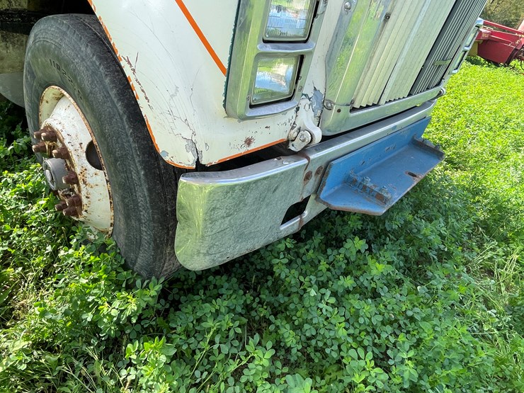 #4432-•-1989-international-grain-truck-(no-title)-image-12