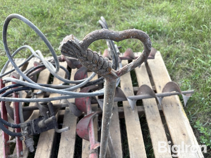 hydraulic-grain-bin-sweep-image-10