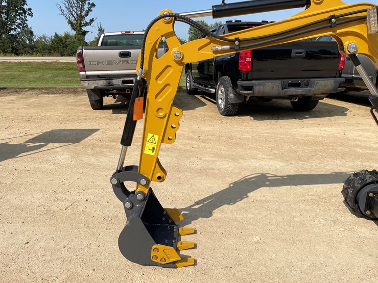 #213-•-new-rt15r-mini-excavator-image-16