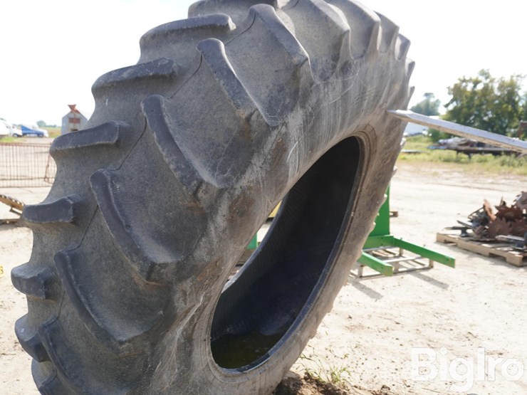 20.8r42-tires-image-10