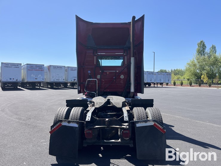 2016-volvo-vnm42t-truck-tractor-image-6