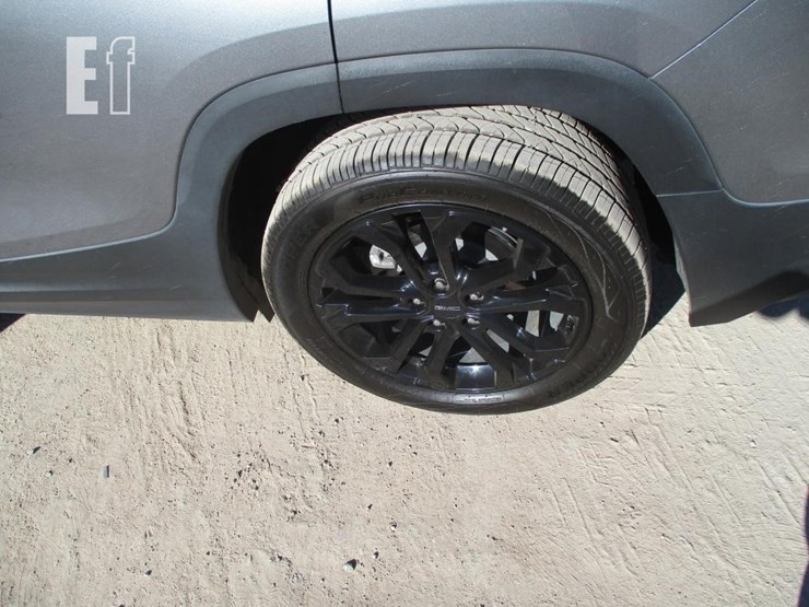 2021-gmc-terrain-slt-image-17