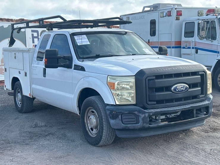 2011-ford-f250-image-2