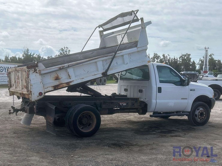 2004-ford-f550-image-3