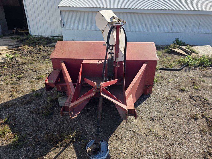 7’-snowblower,-3pt,-john-deere-cylinder-on-rotating-spout,-single-auger,-540-pto-*seller-is-going-so-image-2