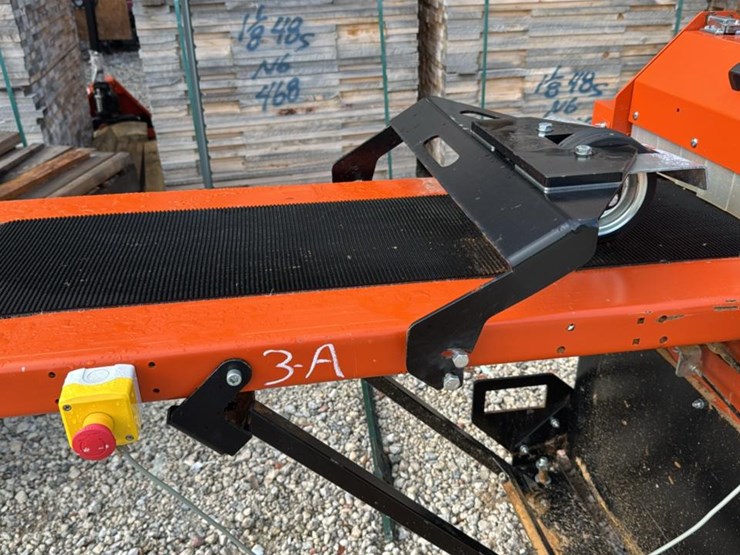 #103a-•-2024-wood-mizer-edger-image-7