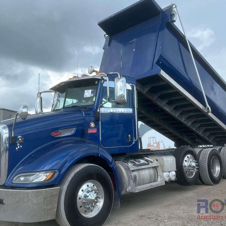 2014 PETERBILT 384