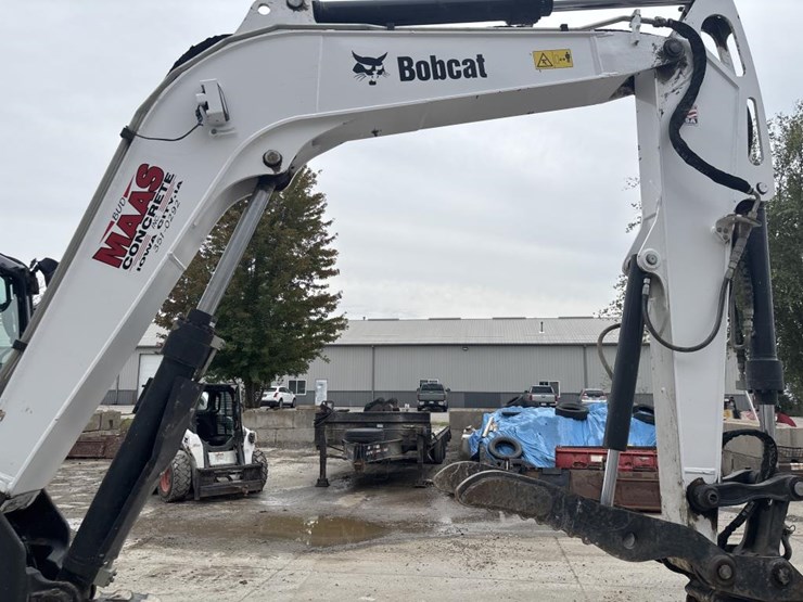 2019-bobcat-e85-image-22